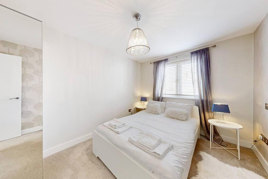 ロンドン Stylish 2Bed2Bath Flat 4Min From Tube Stationヴィラ エクステリア 写真